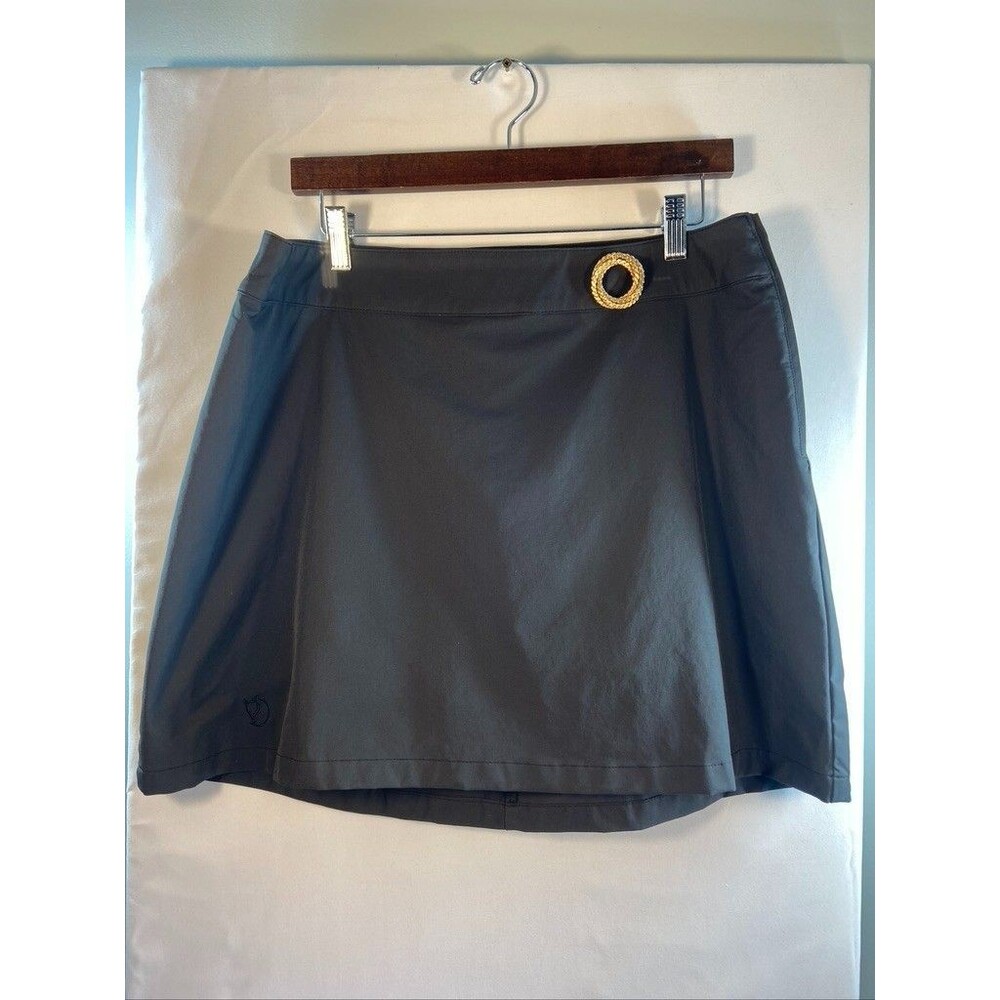 FJALLRAVEN WOMENS LARGE CHARCOAL SHORT GOLF SKORT WITH BROUCH